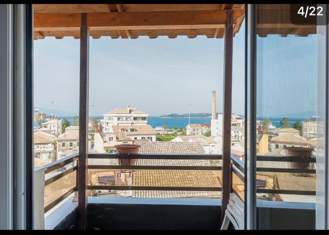 Makis Sea-View Apartment-Corfu Port Mantouki 外观 照片
