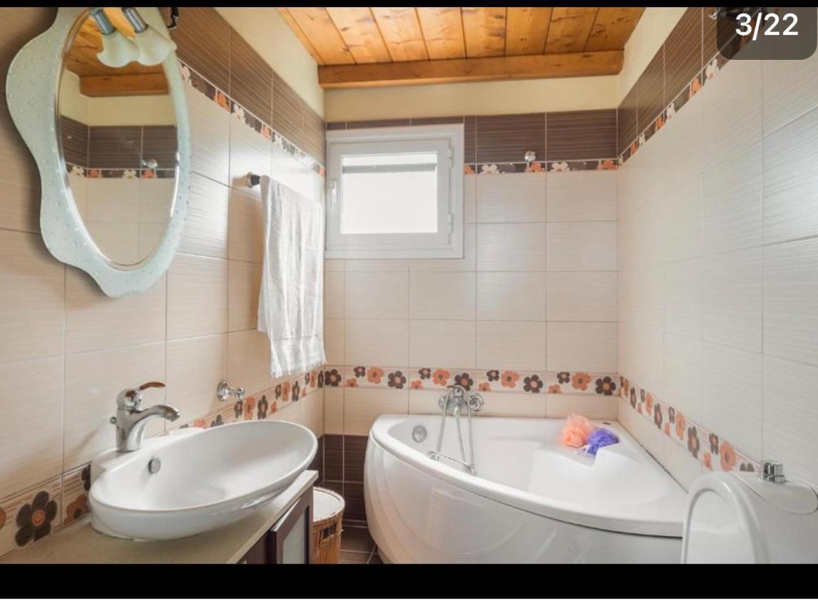 Makis Sea-View Apartment-Corfu Port Mantouki 外观 照片